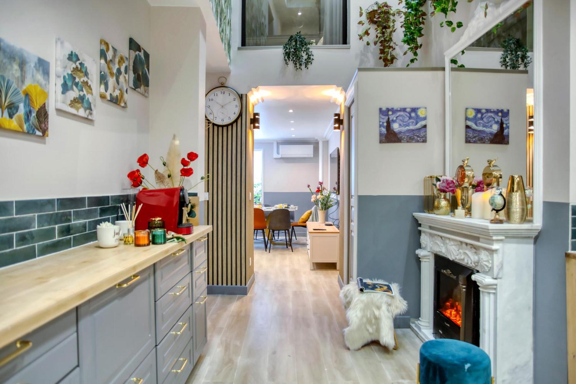 Elegant Triplex In Paris - Ideal For 10 - Aircon Bagian luar foto