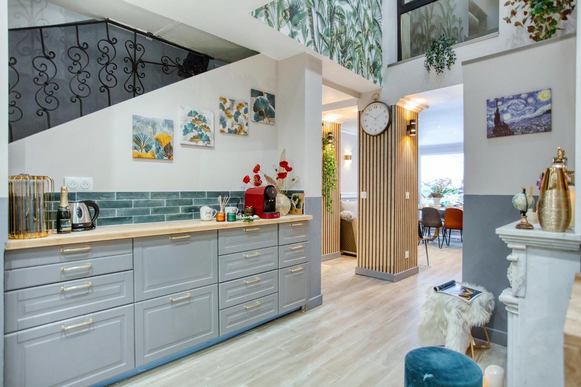 Elegant Triplex In Paris - Ideal For 10 - Aircon Bagian luar foto