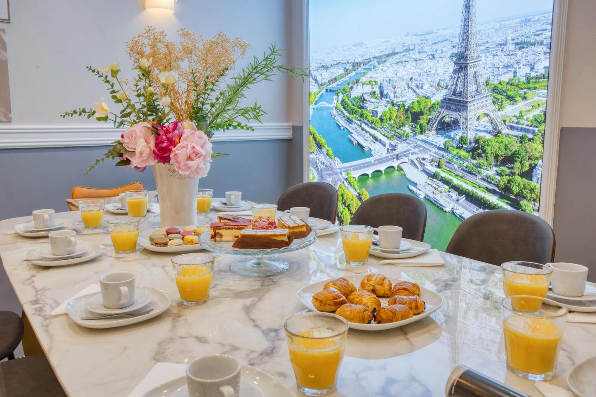 Elegant Triplex In Paris - Ideal For 10 - Aircon Bagian luar foto